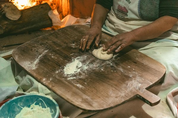 Declutter your uk kitchen: expert tips for a tidy space